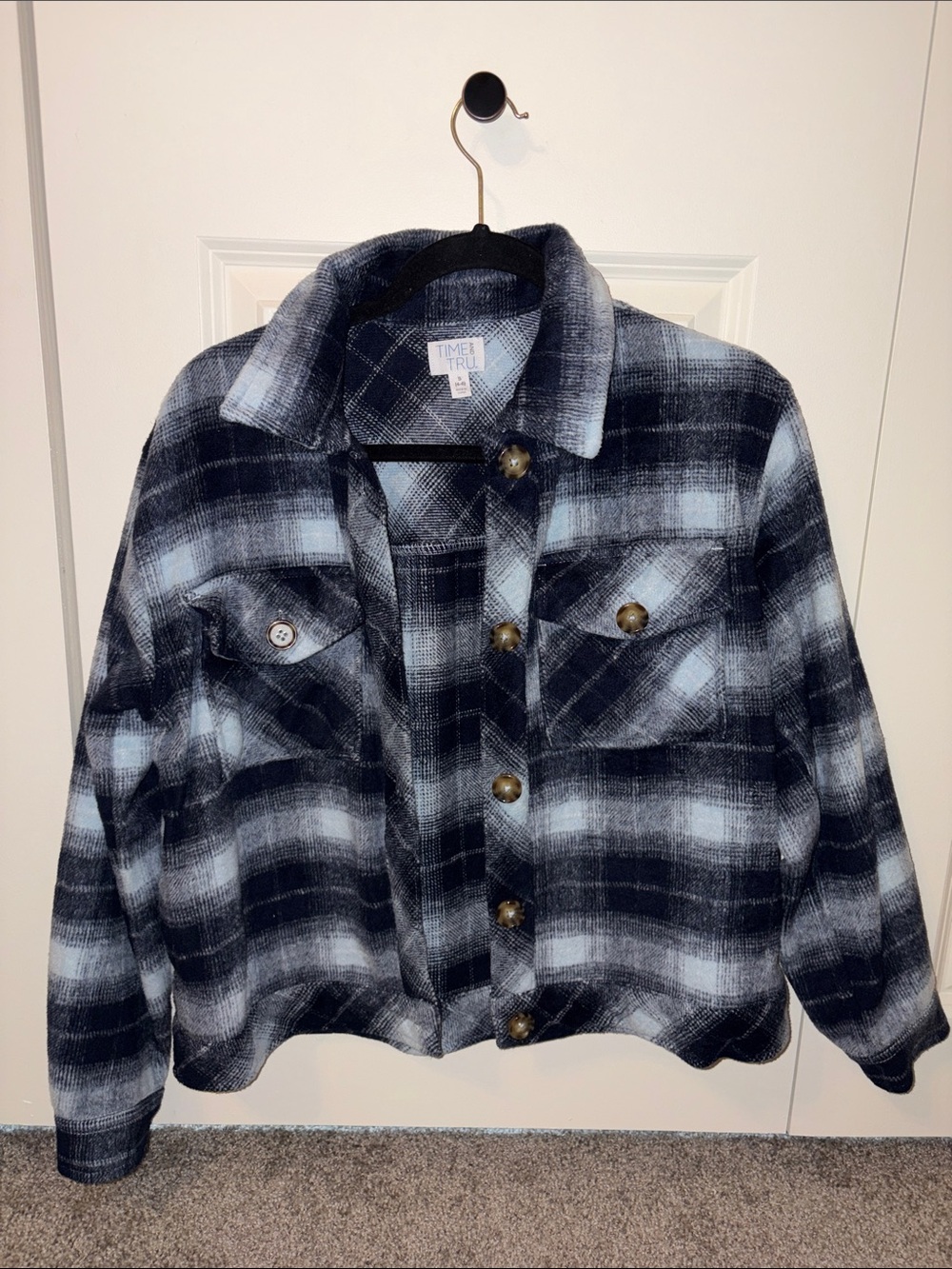 Chunky flannel jacket blue button up